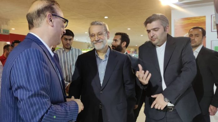 لاریجانی: بزرگترین مساله در نمایشگاه کتاب تهران، قیمت است