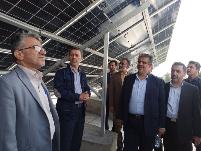 نیروگاه خورشیدی ۱۰۰ کیلوواتی شرکت آونگان اراک افتتاح شد