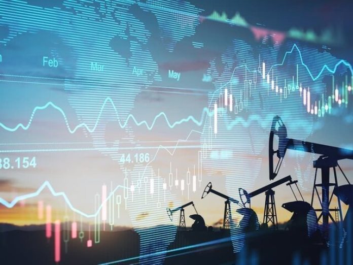 کاهش قیمت نفت با افزایش ذخایر نفت خام آمریکا
